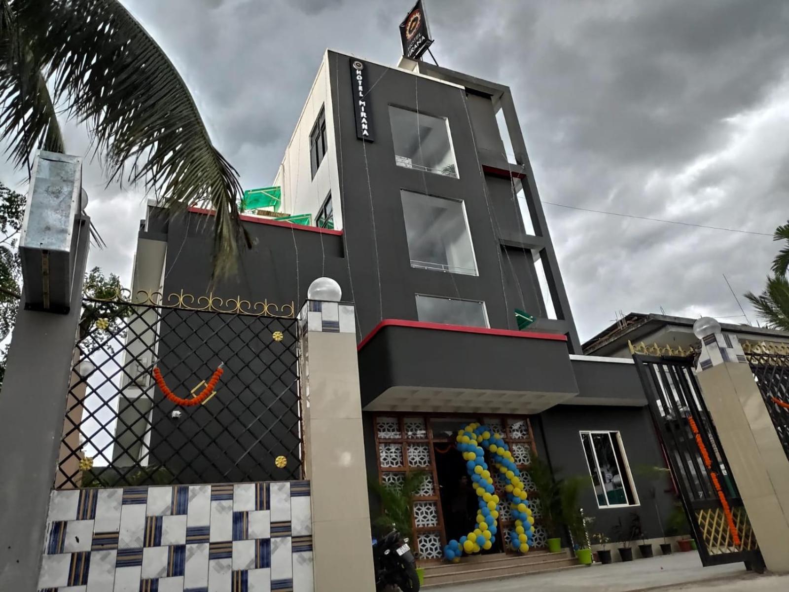 Hotel Mirana กูวาฮาติ ภายนอก รูปภาพ